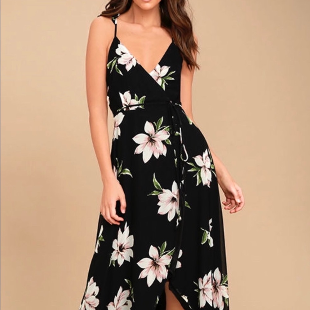 Lulus medium black floral, wrap around, high low
